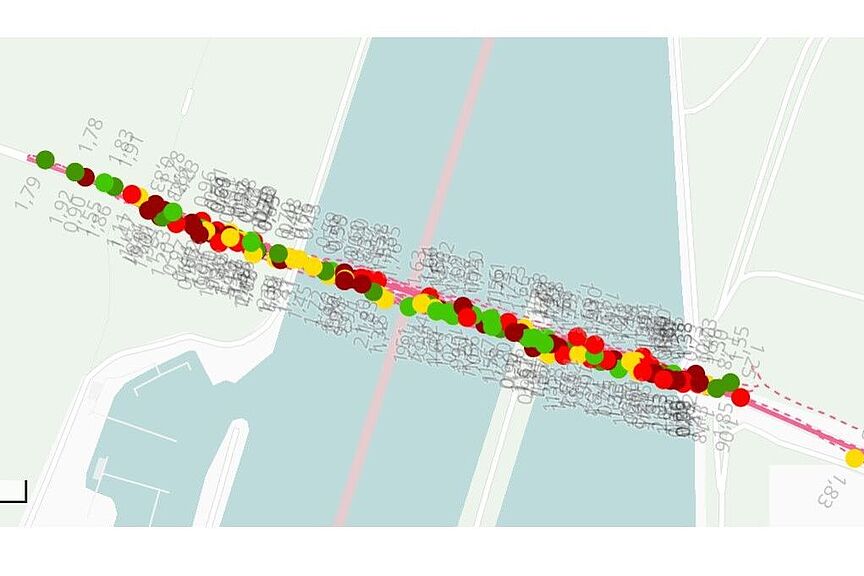 Wintersdorfer Brücke Übersicht Überholvorgang in Rot: Mindestabstand unterschritten