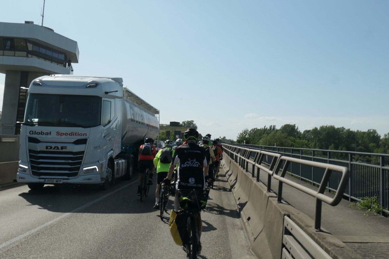 20.000 Fahrzeugen am Tag