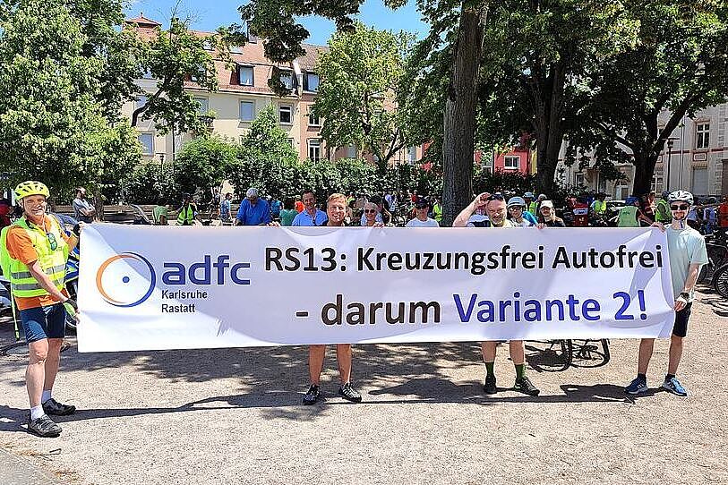 Auftakt der Demonstration in Karlsruhe