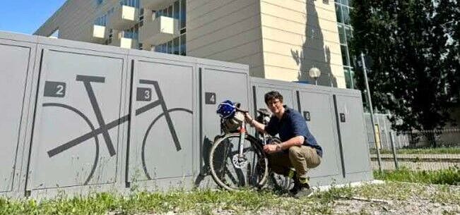 Radbox - Diese sicheren und praktischen Abstellmöglichkeiten lösen ein Problem, das viele Radfahrende kennen: Wo stelle ich mein Fahrrad ab, ohne mir Sorgen um Diebstahl, Vandalismus oder Witterungseinflüsse machen zu müssen?