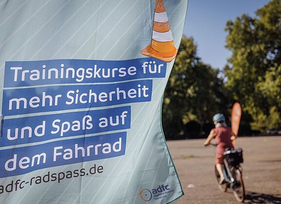 Üben für Spaß und Sicherheit auf den Pedelec